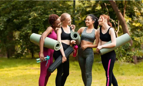 Hur skiljer man framsidan från baksidan av en yogamatta?